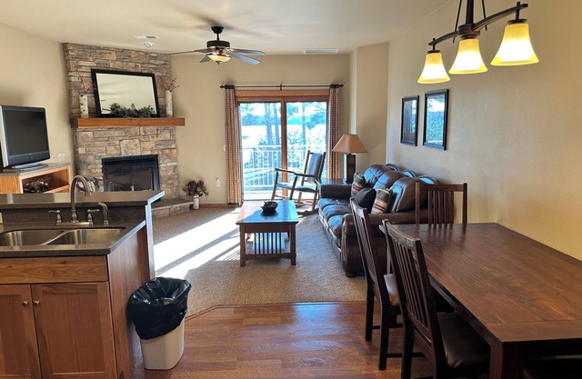 CONDO 203@EAGLE WATERS RESORT