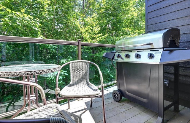 Condo 49 Chemin de la Corniche by Les Chalets Alpins