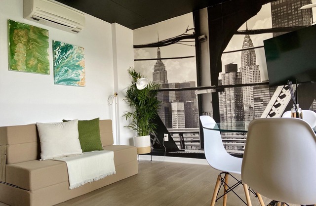 Condo apartment with private terrace in the Quartier des Spectacles