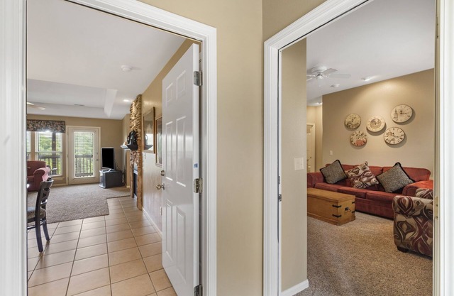 Condo & Connecting Suite in a Lovely Gated Community