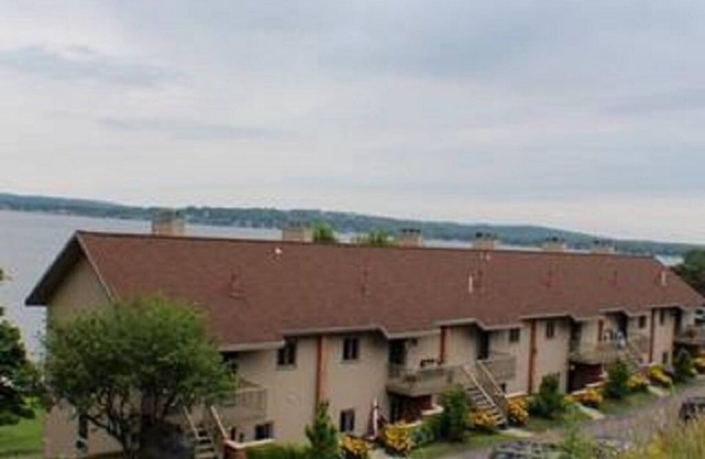 Condo in Chautauqua Lake Estates
