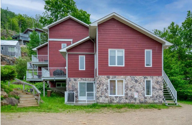 Condo in Lac-Ste-Marie