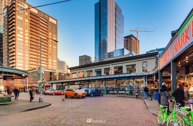 Condo in the heart of Seattle's Pike Place Market