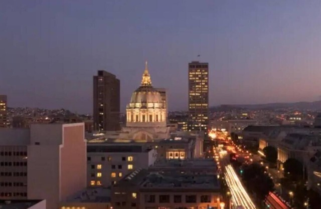 Condo near Hayes Valley with R/T Deck & Parking -San Francisco Life Real Estate