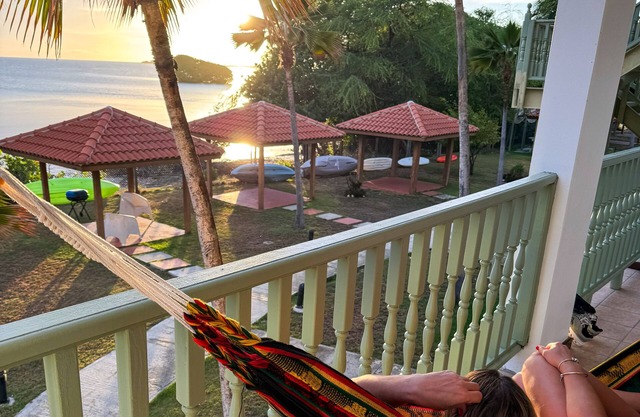 Condo / Ocean View from Balcony / Pool / Disconnect