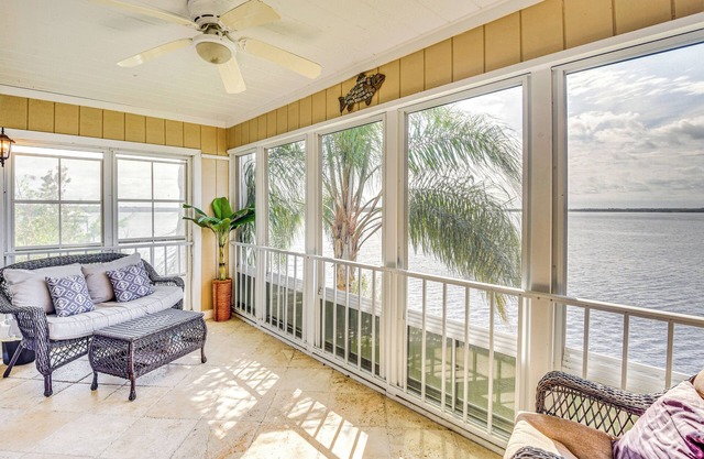 Condo on St Johns River w/ Boat Dock Access!