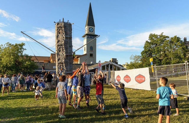 Condo--Walk to Stratton Village--Summer activities