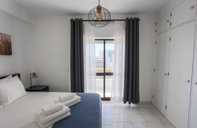 Wohnung mit pool, A/C, meerblick & 2 balkone