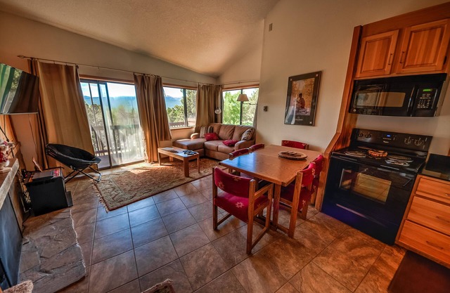 Condo within walking distance of the Lift