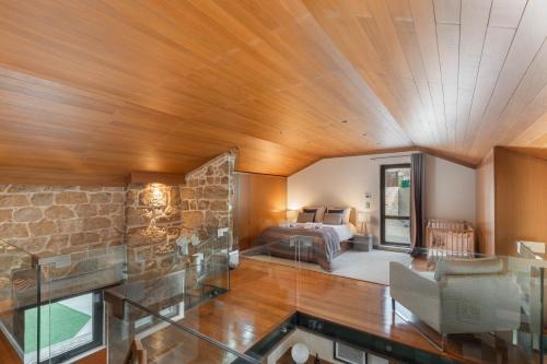 Confluentia H&A - XIII Century Loft House