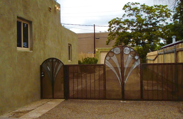 Connies Haus - Nob Hill Route 66