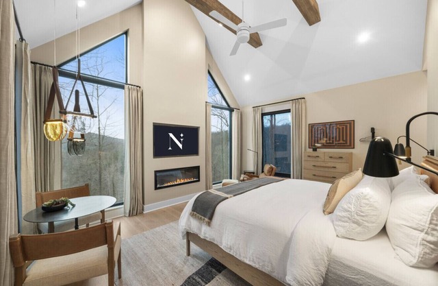 Constellation Aries Suite