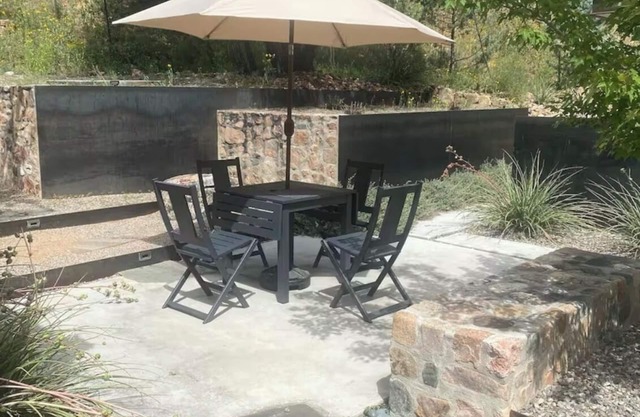 Contemporary Casita in Santa Fe’s Historic East Side