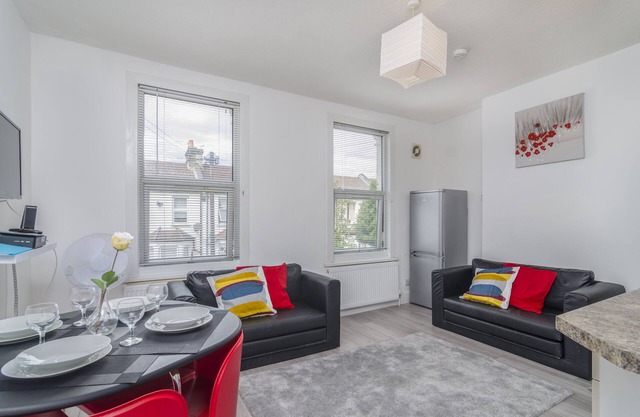 Zeitgenössische gemütliche Wohnung