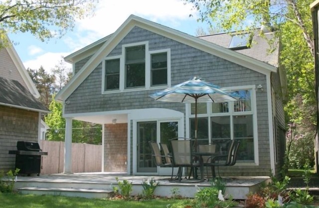 Zeitgenössische Cottage in Biddeford Pool