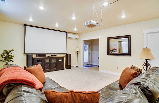 Contemporary Home w/ Grill Near Utah Lake!