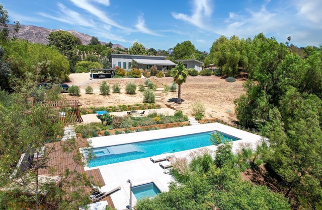 Contemporary indoor-outdoor luxury wellness center w/pool, hot&cold tubs, sauna