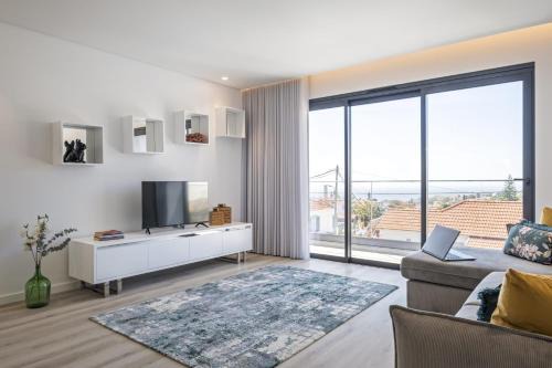 Contemporary Residence C by Homie