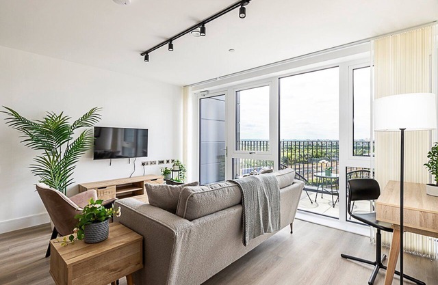 Contemporary Two Bedroom Apartment