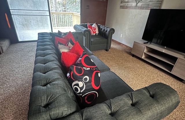 Convenient, Clean, Cozy, Cheap 3