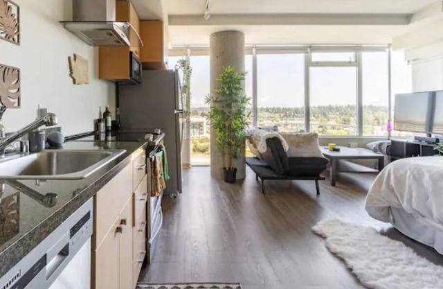 Convenient Downtown Bellevue