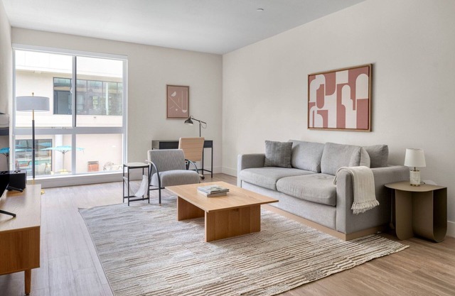 Convenient Mountain View 1BR w/ Gym, Pool, nr Tech HQs, by Blueground