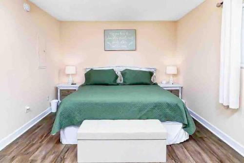 Convenient to campus and The Square