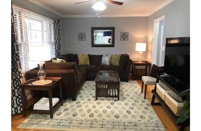 Conveniently Accommodating Minutes to town