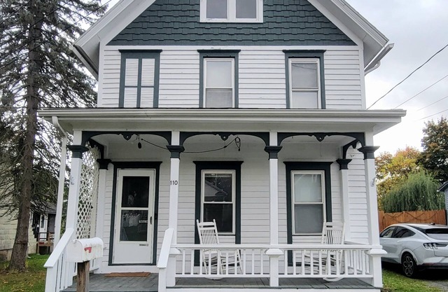 Conveniently located near main street w/ L2 EV charging facility