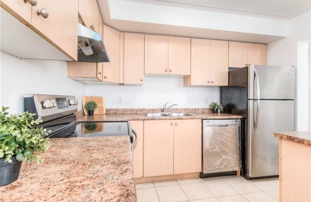 Conveniently location - Stanley Park