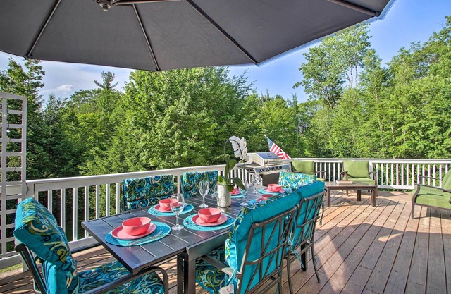 Conway Home w/Game Room: 5 Private Beaches