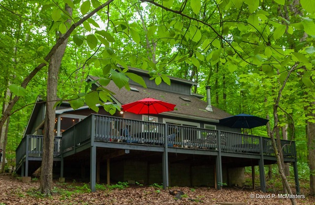 Das preisgekrönte Treetop Cottage-Coolfont Mountainside Resort