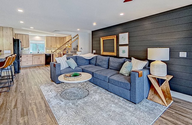Coons Point | Dog-friendly lakefront house in Belmont with hot tub & dock