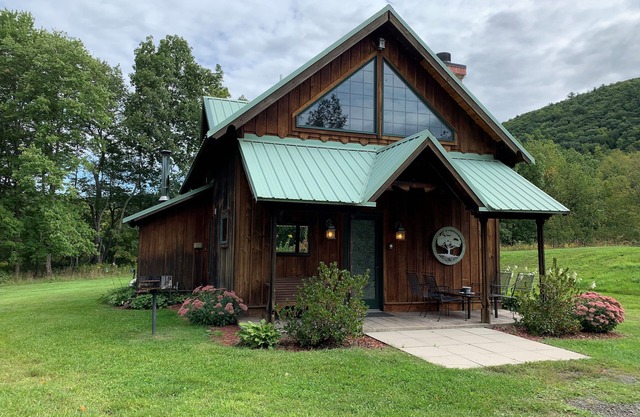 Cooperstown Getaway! Chalet- Old World Village