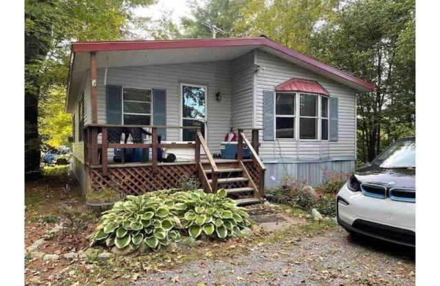 Cooperstown Shadow Brook Campground Cottage