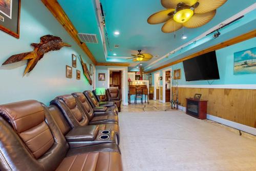 Copano Bay Fishing Lodge