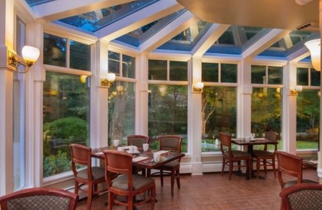 Copper Beech Inn