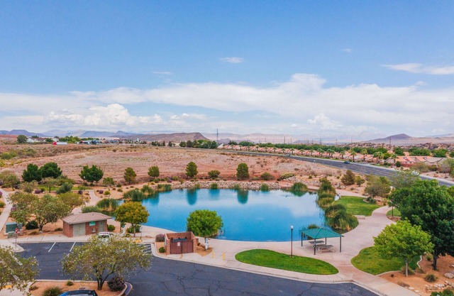 Coral Ridge Resort 2081 | Private Hot Tub, Resort Pool and Golf Views