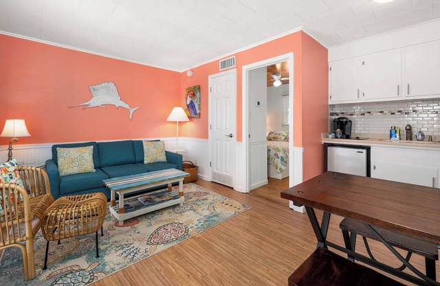 Coral Tides at the Inn on Turville Creek
