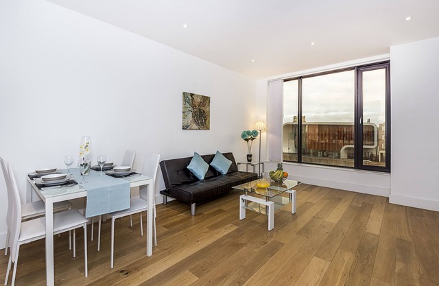 Cornwall House Apartments