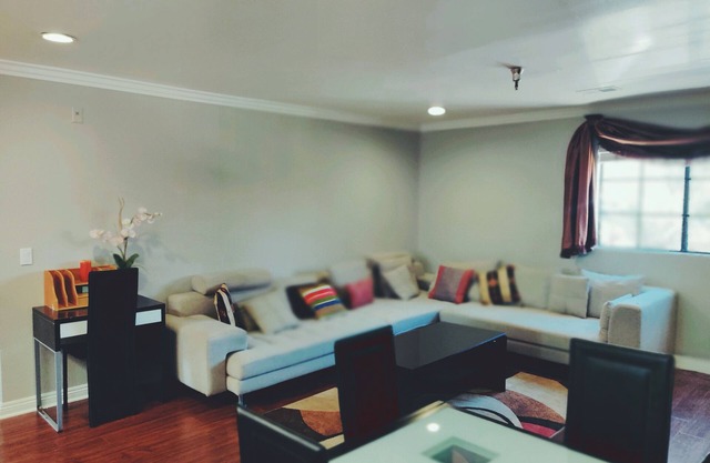 Corporate 2 Bed Room Apt in San Diego Poway-Miramar