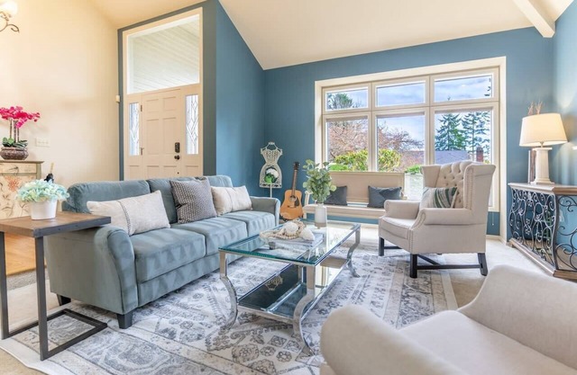Corporate Housing Charm near East Sammamish Park