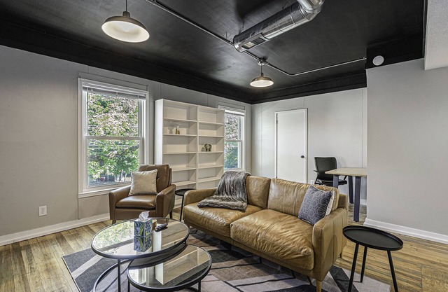 Corporate Housing for Traveling Professionals - EXTENDED STAYS