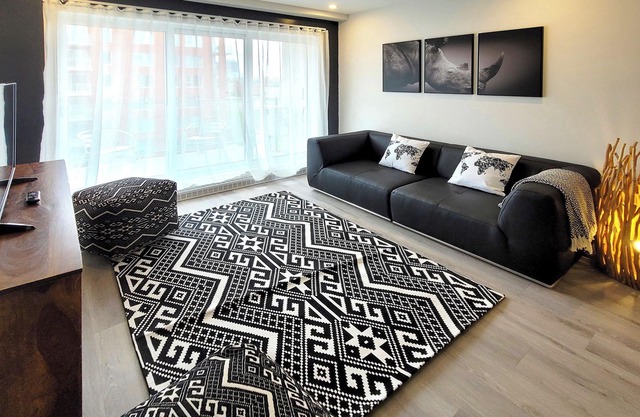 Corporate Stays - 5mins from Walmart Modern 1BR at Blum with Premium Amenities