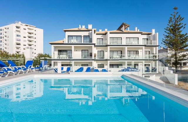 Correeira Luxusresidenz T2 A - Albufeira, Pools, Wifi, Grill, Strand