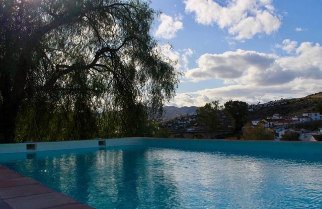 Cortijo el Puente (rural house)