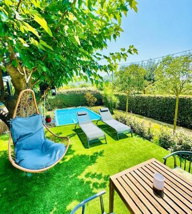 Costa Brava Insólita con Piscina Privada, AC, WIFI, Parking, Terraza
