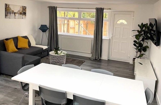 Cosy 1 Private Double Bedroom in a shared house