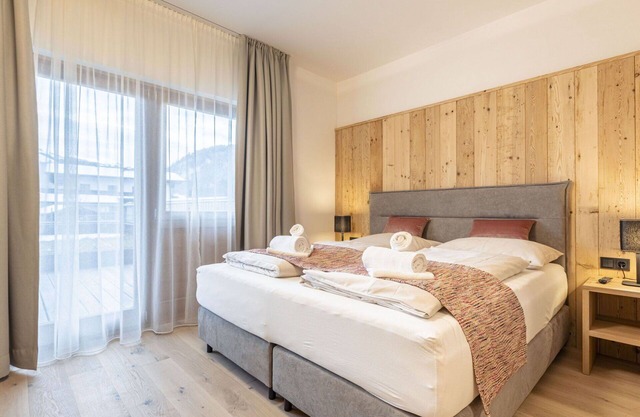 Precioso apartamento para 6 personas con WIFI, bañera de hidromasaje, TV, balcón y aparcamiento
