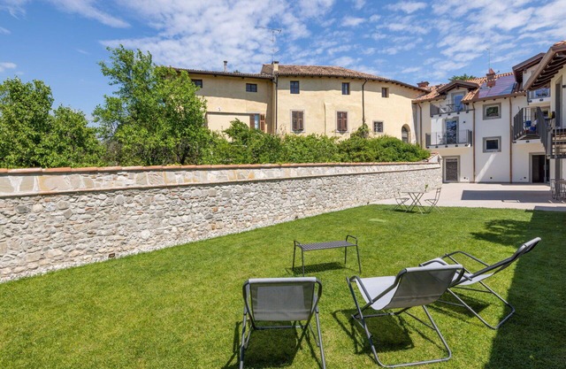 Gemütliche Wohnung mit Klimaanlage, W-LAN, TV, Terrasse, Haustiere erlaubt und Parkplatz